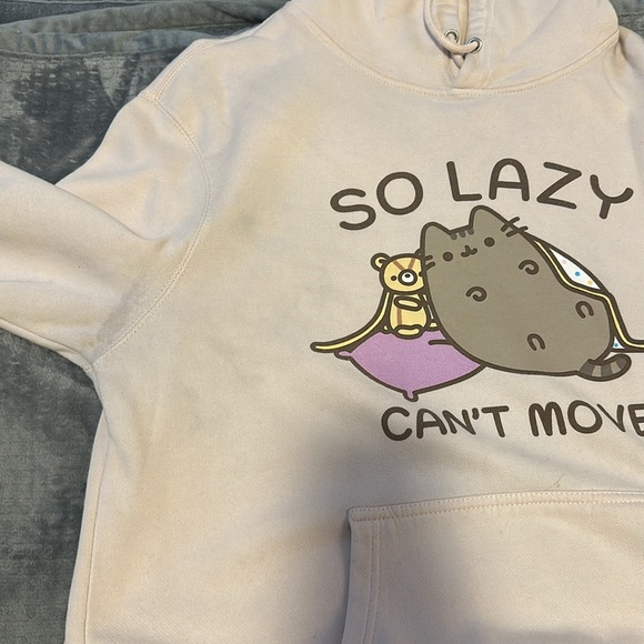 So Lazy Cat Hoodie - Picture 3 of 6